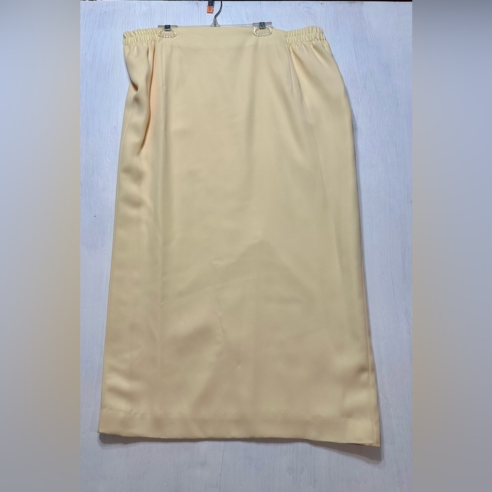 Vintage Dynasty Couture Yellow 2 Pc Set Satin Top & Skirt Formal Outfit - Picture 12 of 14